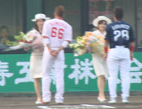 0804_010.jpg (10336 バイト)