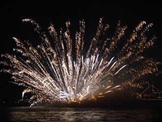 2008kurehanabi12.jpg (25858 oCg)