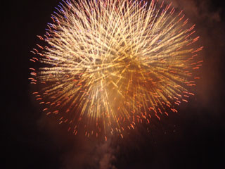 2008kurehanabi60.jpg (23263 oCg)